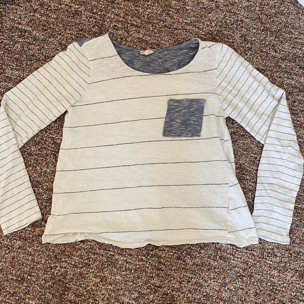 Hem & Thread Long-Sleeve Pocket Tee | S